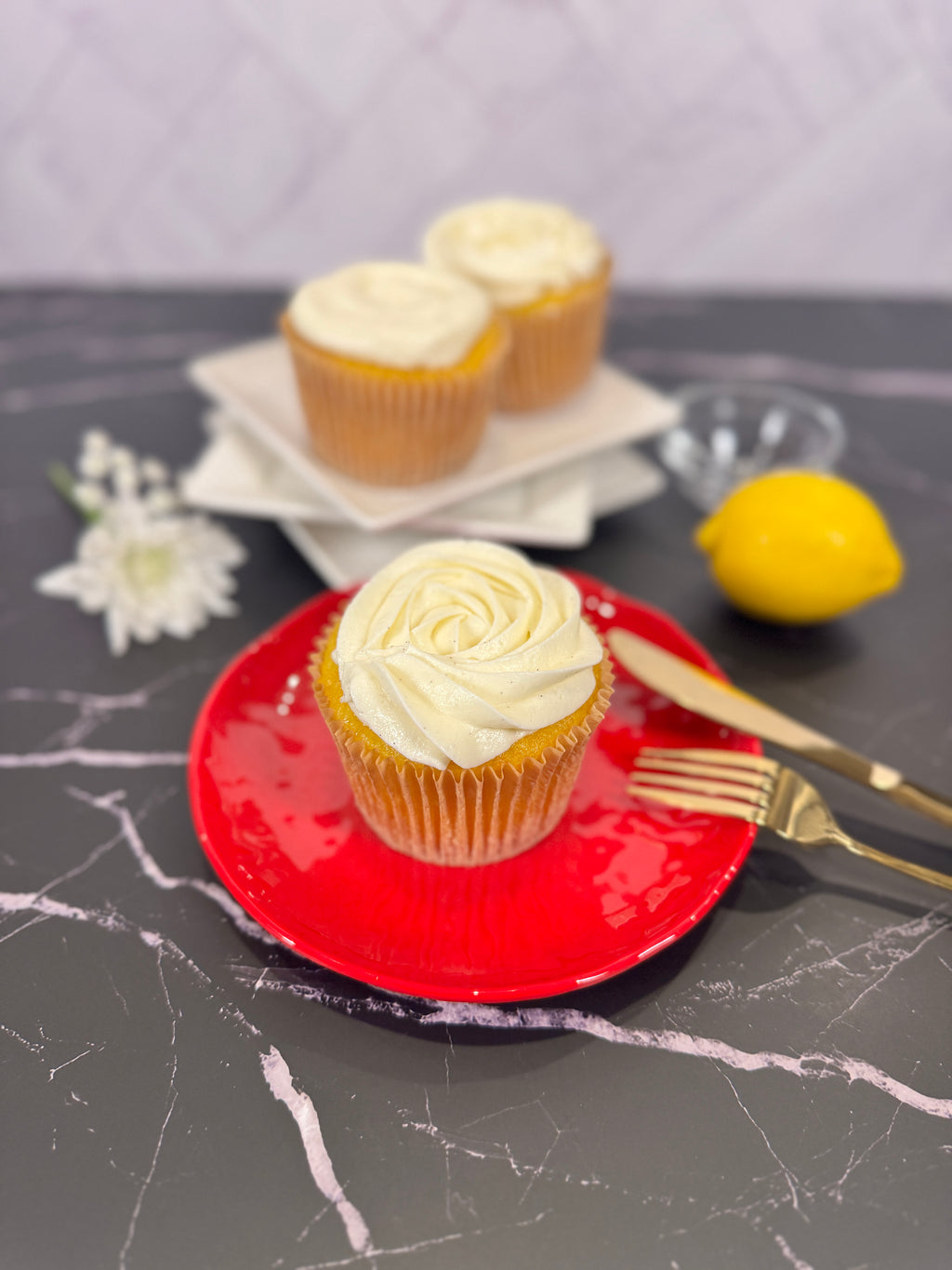 Mother's Day Pre-Sale Cupcakes - Jumbo 3"T x 2.75"B x 1.75"H (serves 2)