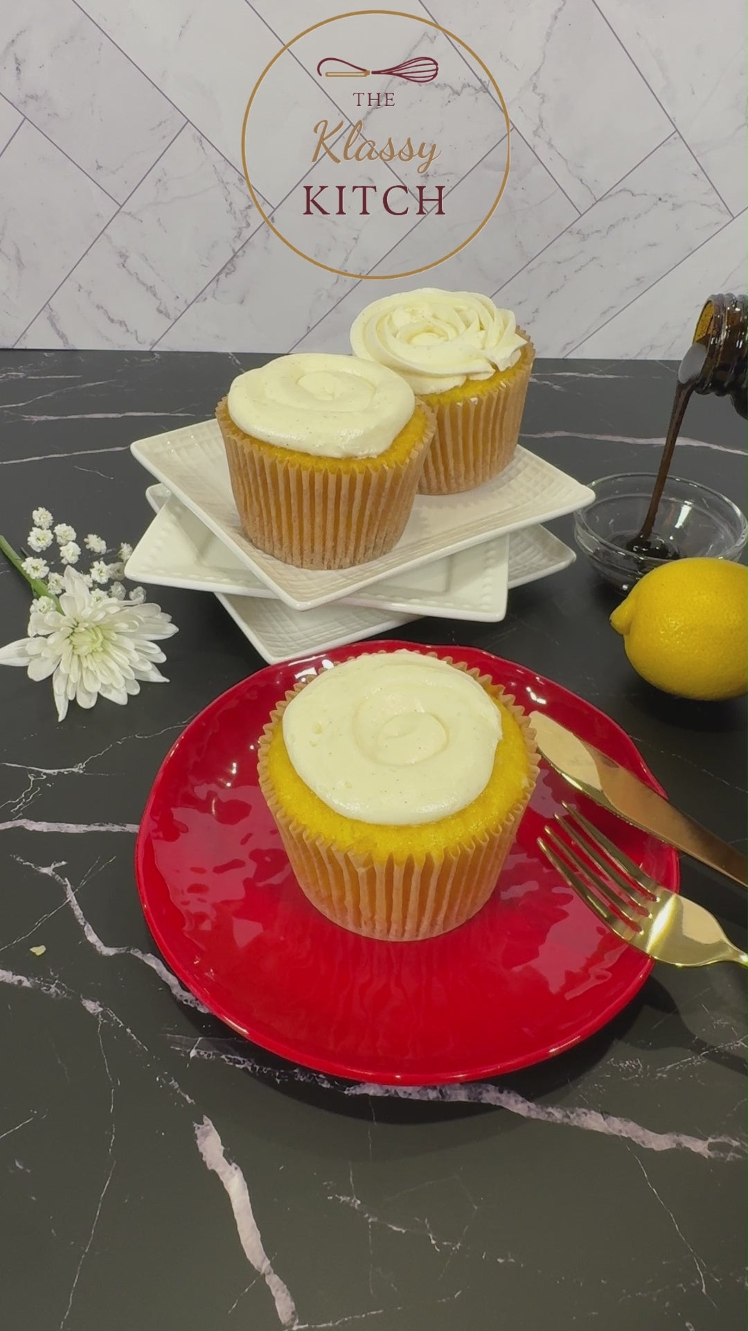 Mother's Day Pre-Sale Cupcakes - Jumbo 3"T x 2.75"B x 1.75"H (serves 2)